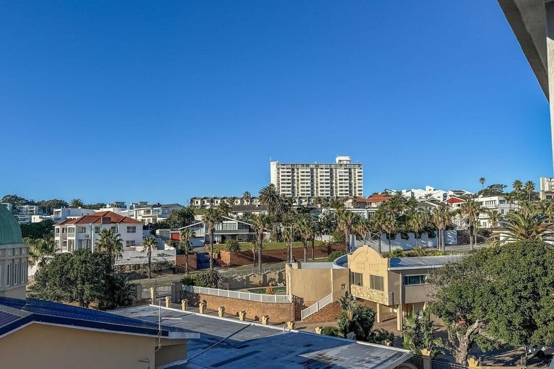 2 Bedroom Apartment / flat for sale in Humewood